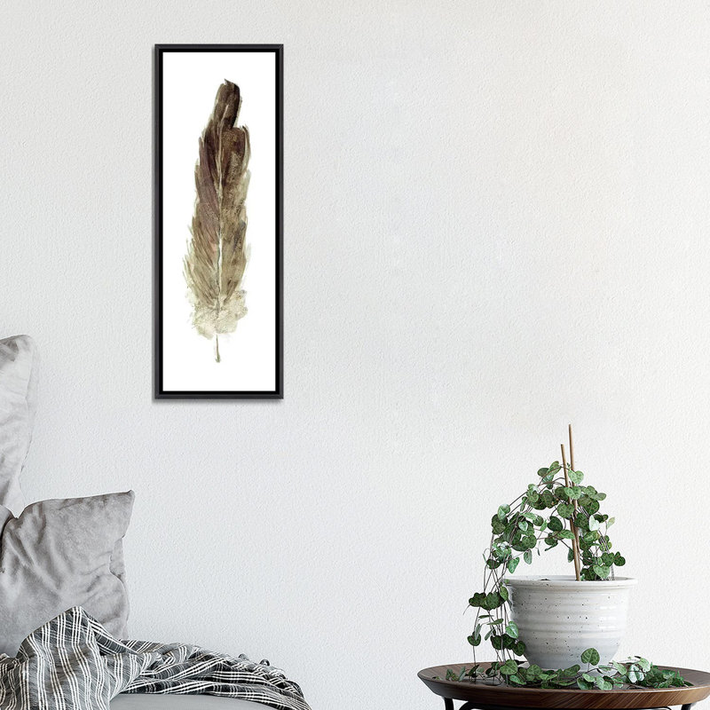 «Soft Feather I» par Sally Swatland - reproduction de dessin panoramique, H 36 po x l 12 po x P 1,5 po