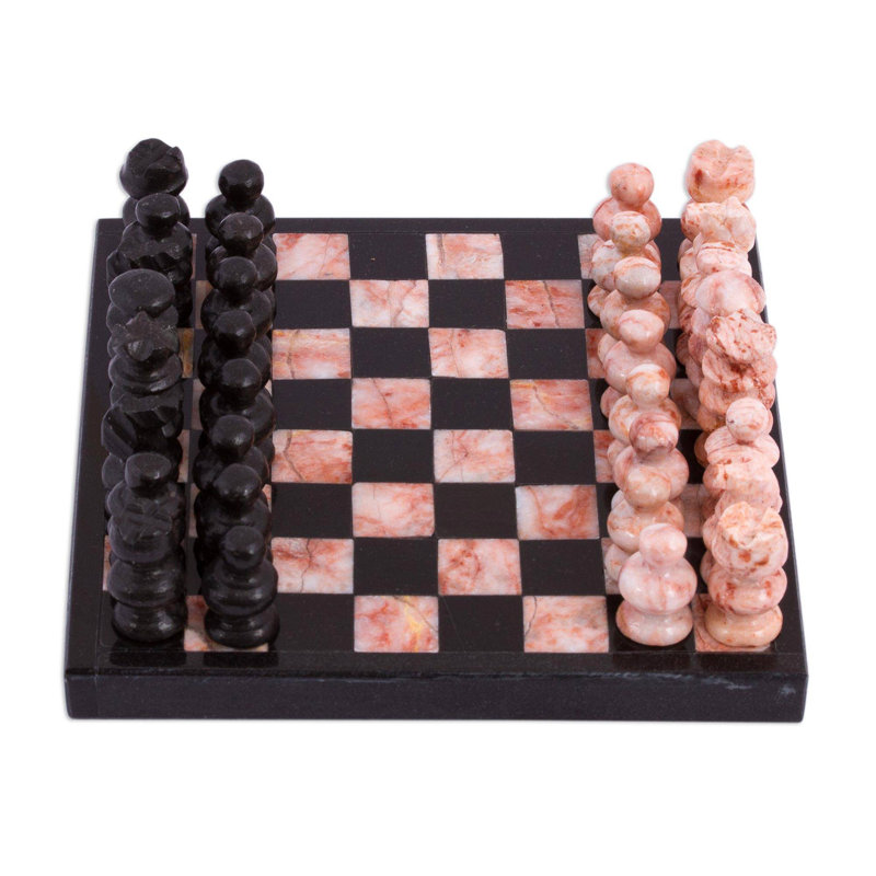 Jeu d'échecs noir Tia