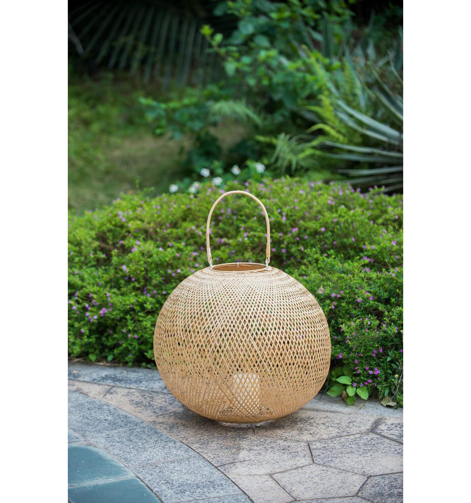 Travis Lantern Candle Holder, 14.6" H x 20.9" W x 20.9" D