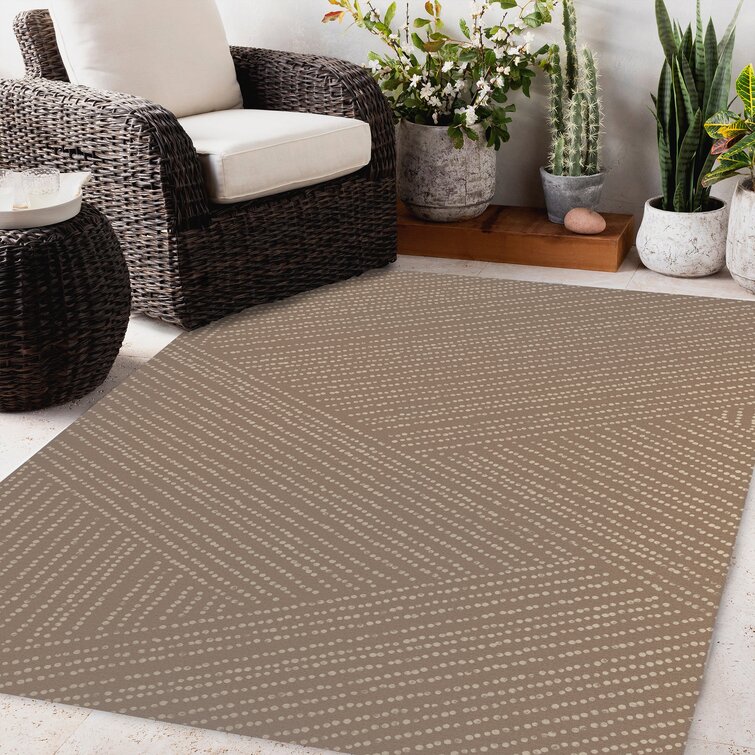 Ebern Designs Mullen Brown Indoor/Outdoor Area Rug, Size: 8' x 11