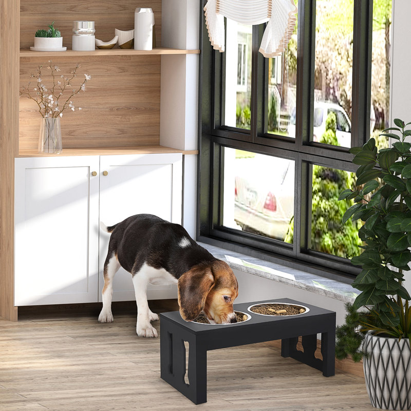 Support pour animal 23 "surélevé - noir. Améliore l'expérience de la digestion. 2 bols en acier inoxydable. Fabriqué. Ornement élégant. Base antidérapante. Bols pour chien d'eau performant. Élément de design charmant.