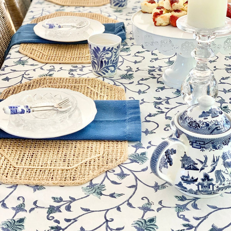 Green Ivy Square Tablecloth, 60" Square