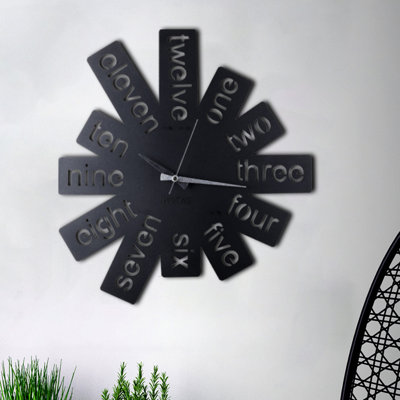 Dannay Metal Wall Clock