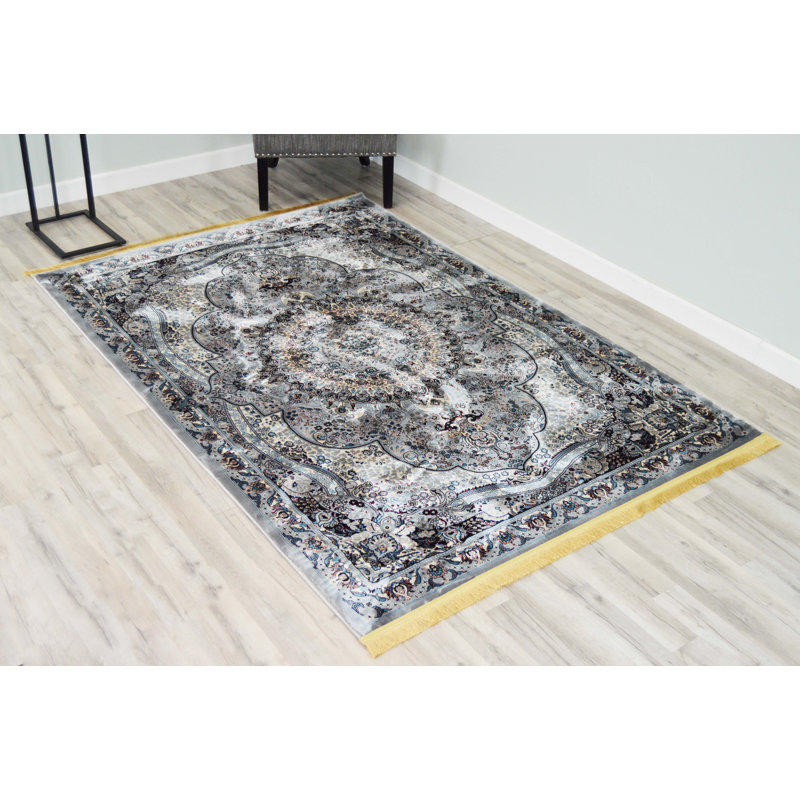 Darwen Performance Oriental Indoor Rug, Rectangle 5'2" x 7'5"