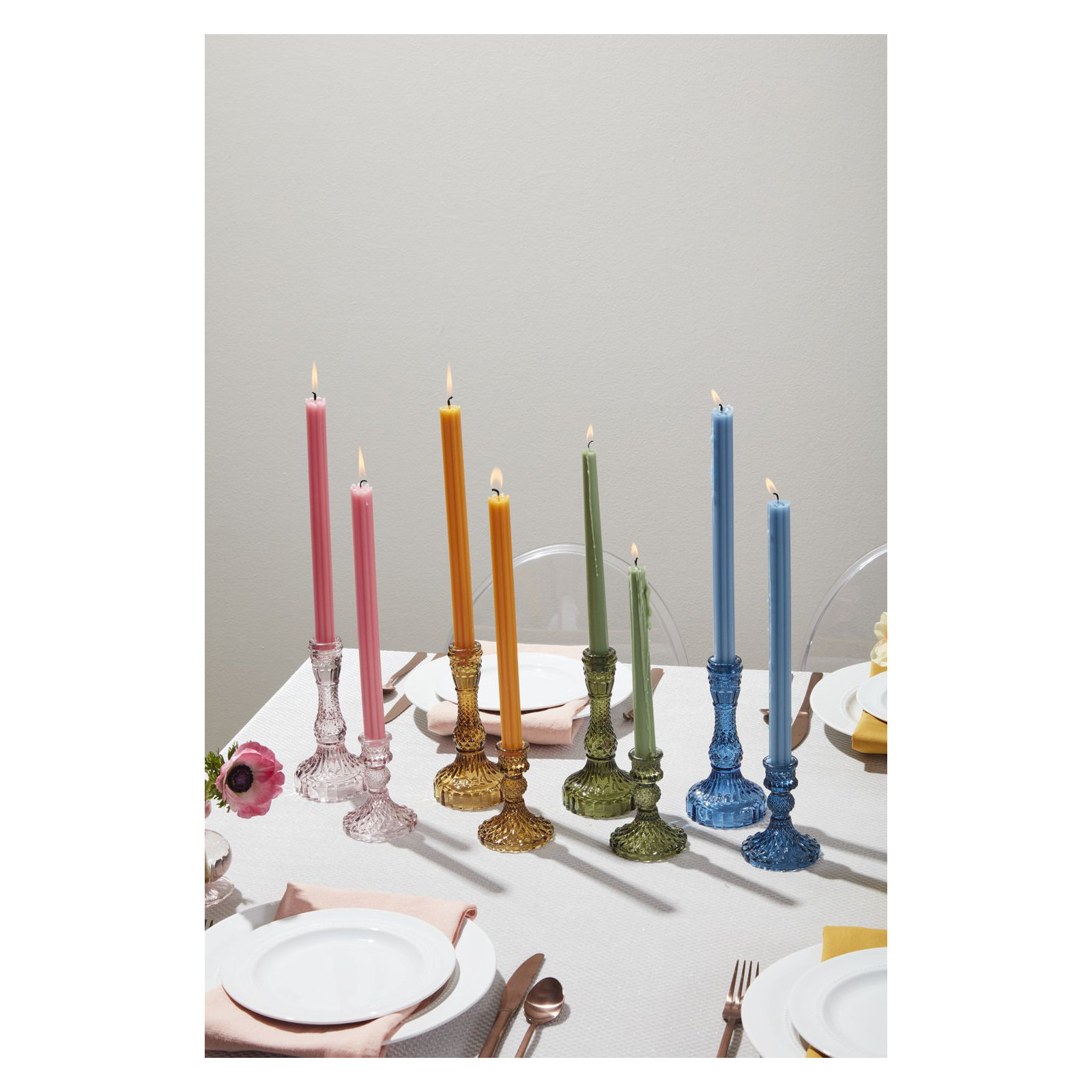 Samira Glass Tabletop Candlestick, Pink
