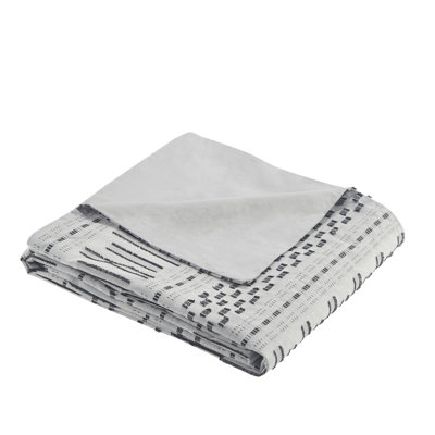 100% Cotton Jacquard Duvet Cover Set with Eyelash Woven Details