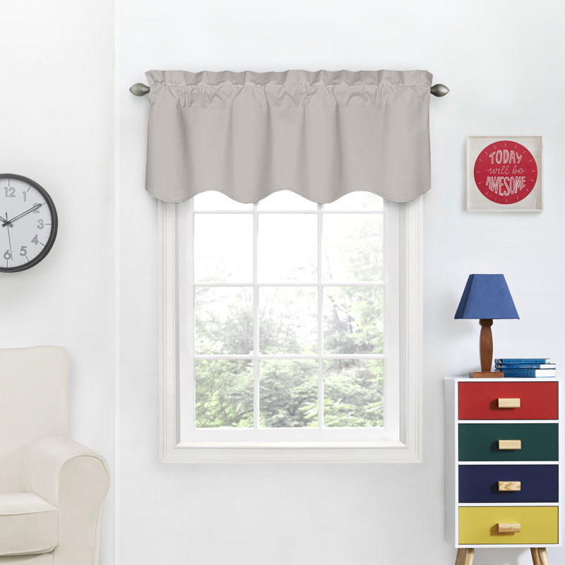 Eclipse Kids Macklin Solid Thermaback Blackout Rod Pocket Scalloped Window Valance, Gray