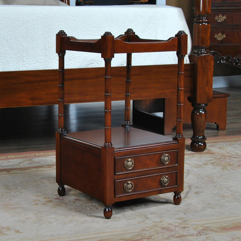 Klima 15'' W Solid Wood Nightstand