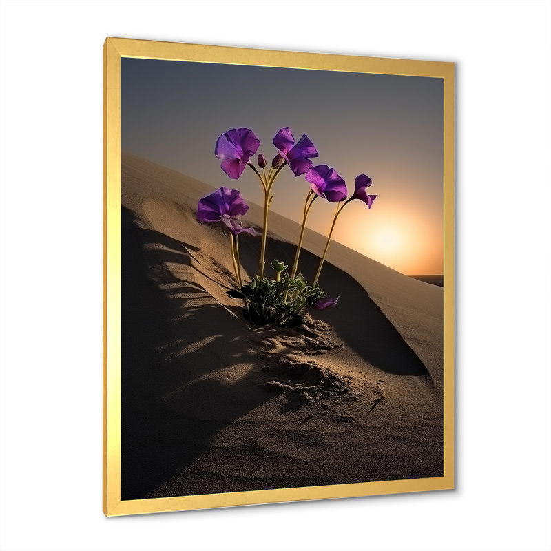 Violettes sur la plage sur toile, H 32 po x l 16 po x P 1 po, Cadre doré simple