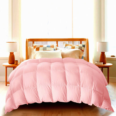 SummerDreams Lightweight Goose Down Comforter - Twin Size Hotel Collection Duvet Insert for Warmer Climates. Ultra-Soft Shell for a Cozy Sleep.