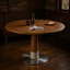 Grande table de salle à manger ronde de 43,3 pouces à base en acier inoxydable avec plateau en noyer naturel pour 4 à 8 personnes