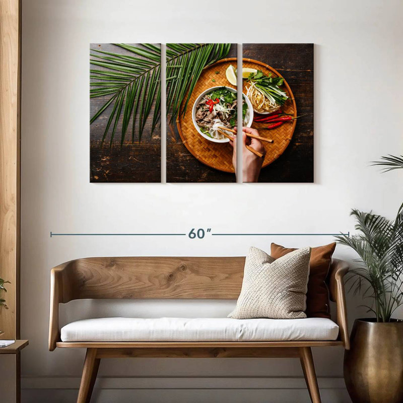 Yarlin Pho Bo, 28" H x 45" W