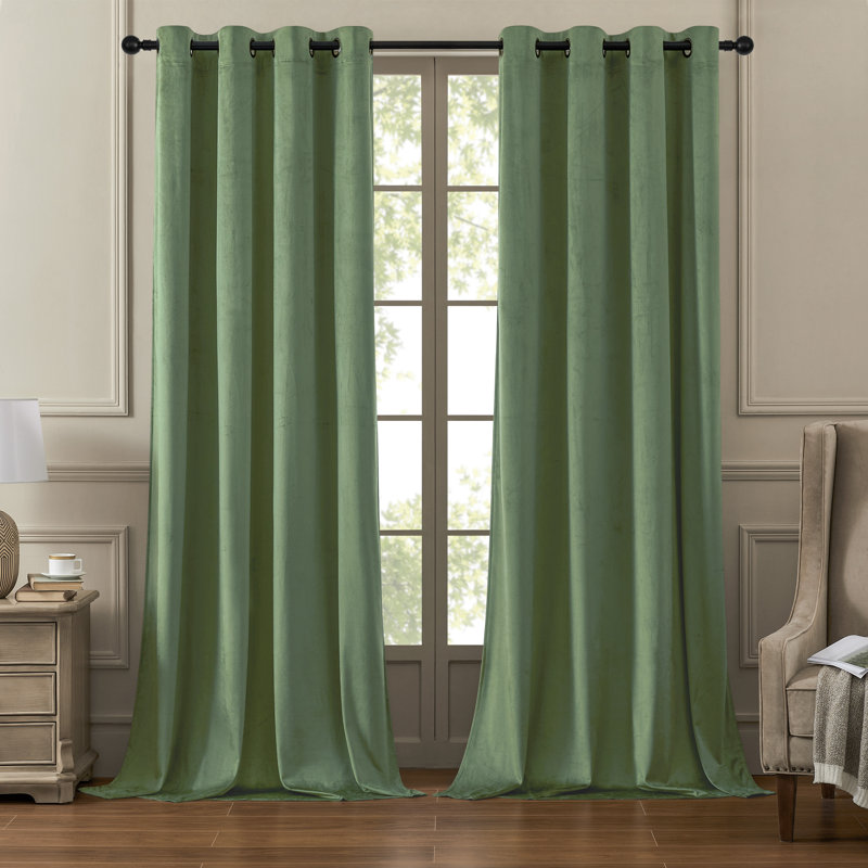 Paire de rideaux obscurcissant en métal de couleur unie avec œillets Deavion, Vert sauge, L 42 po x L 63 po