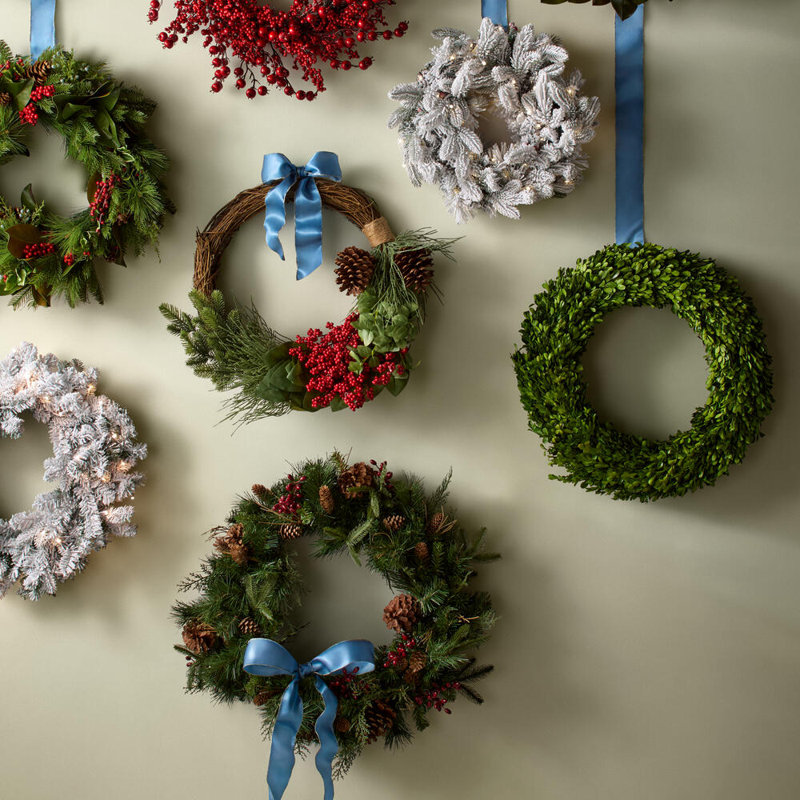 Cibola Mix Berry Artificial Christmas Wreath, 30"