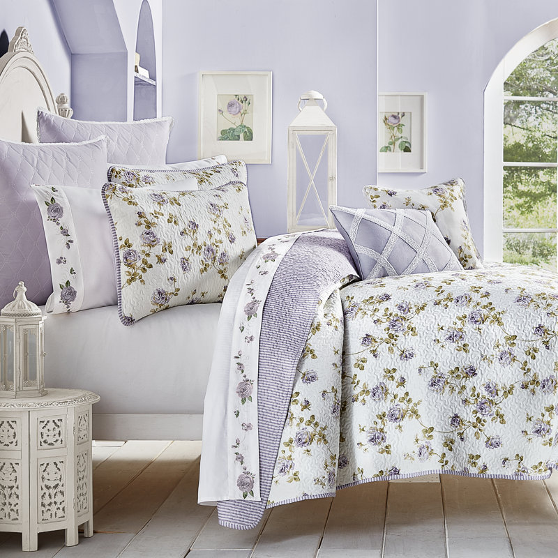 White and Pink Floral Twin Quilt Set with Sham