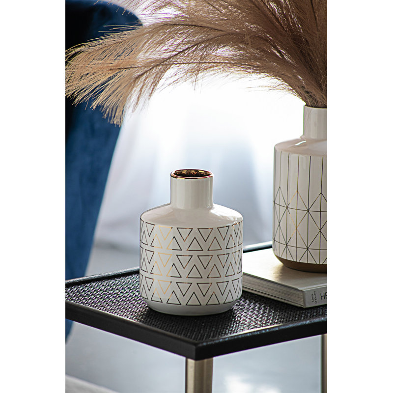 Round Vase