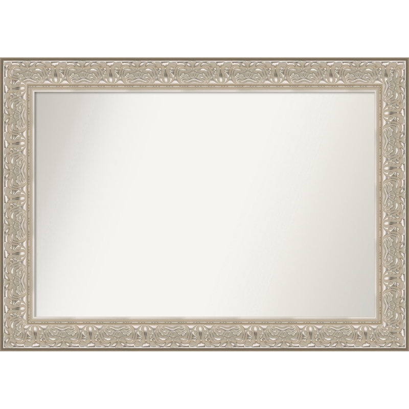 Miroir de salle de bain mural Luxe, 30,75 po x 42,75 po, Crème argent