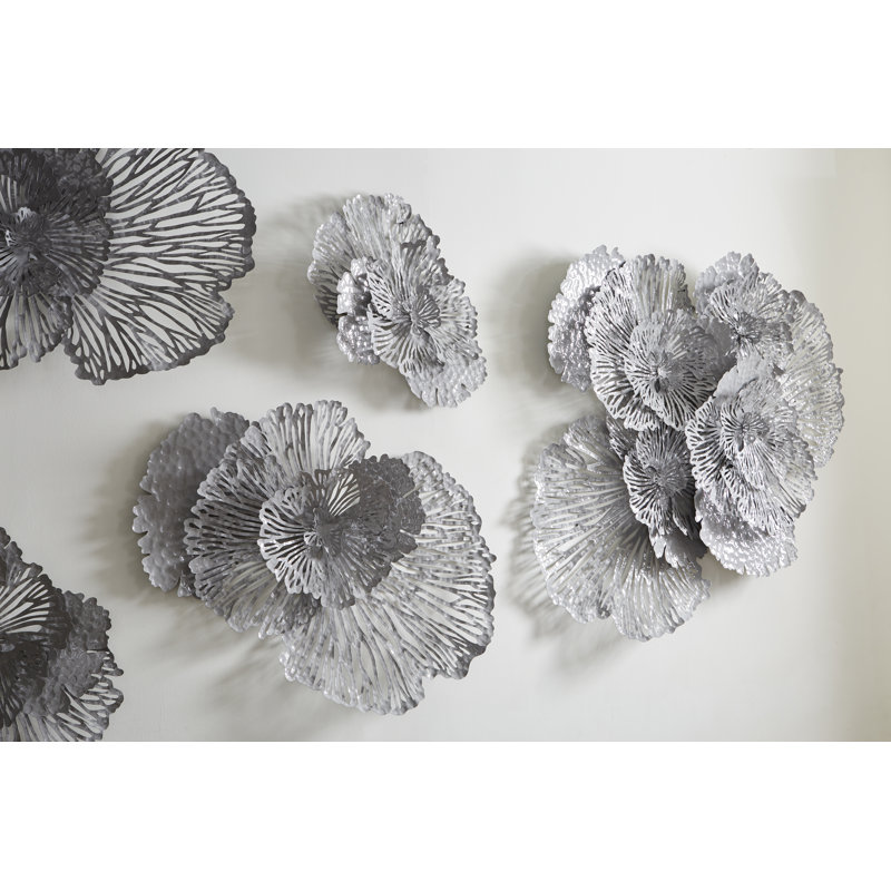 Flower Wall Décor, Gray