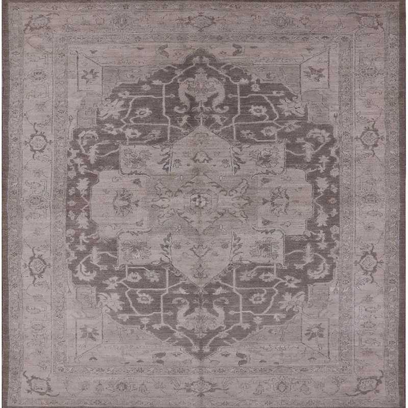 Tapis oriental gris Kusan, Carré 5 pi
