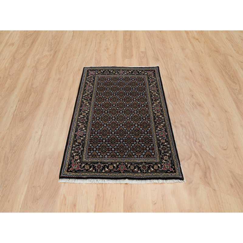 3'1"x5'1" Eerie Black All Over Fish Tabriz Mahi Design Pure Wool Hand Knotted 175 KPSI Rug E9290D29399147DCA27DF9E78F88A4D6