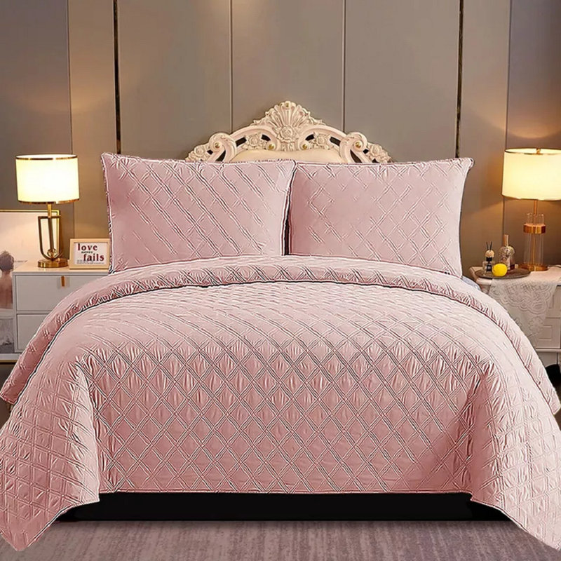 Elegant Comfort Inspiration Embossed Lightweight Bedspread Set – Soft Textured Polyester Coverlet with Pillow Shams, Blue