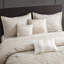 Édredon pour grand lit 7 pièces, beige, élégance moderne transitionnelle, diagonale, haute qualité, confort toutes saisons, jupe de lit beige de 15 po avec motif, ensemble de literie de luxe, rembourrage