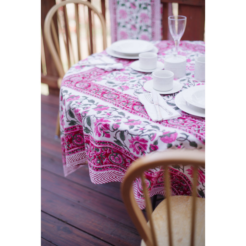 Jolie nappe rose, Ronde de l 72 po