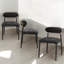 Ensemble de 2 chaises d'appoint en tissu noir et finition noire Jaramillo