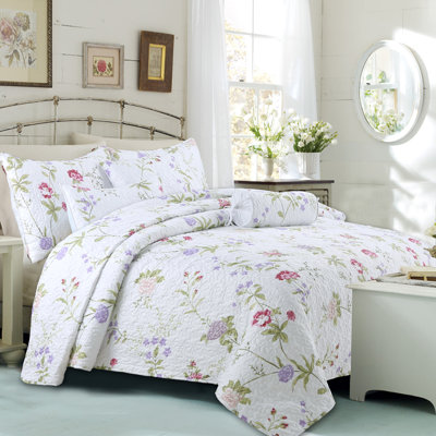 Polyester Floral Quilt