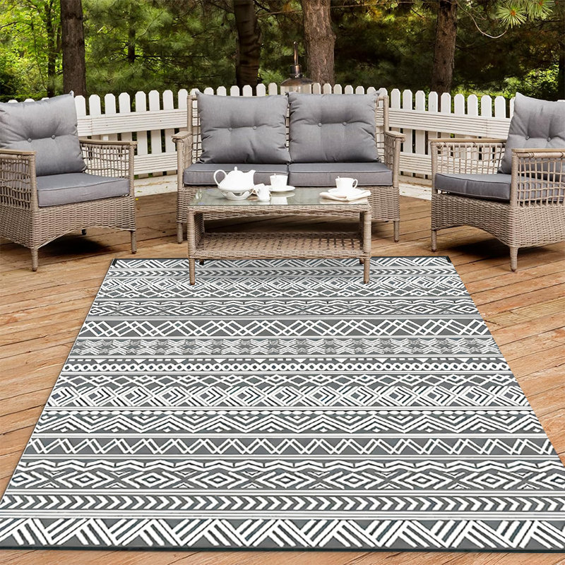 Camping Mat, Beach Mat,outdoor plastic straw rug Boho Outdoor Rug in Black & White – Weatherproof and Stylish