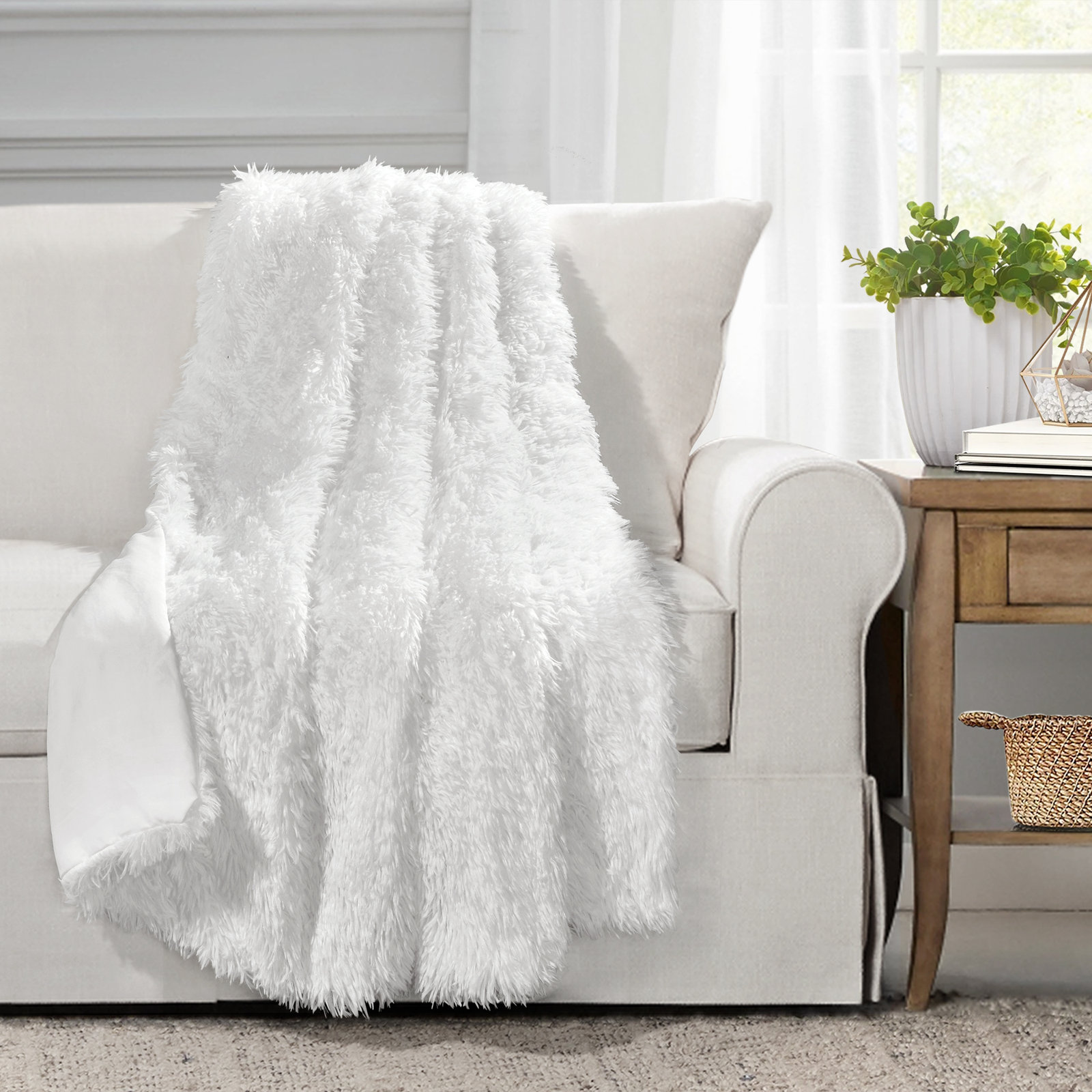 Exie Faux Fur Throw Blanket, White