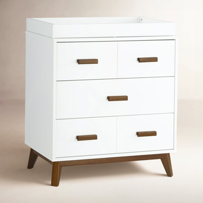 Scoot 3-Drawer Changing Table