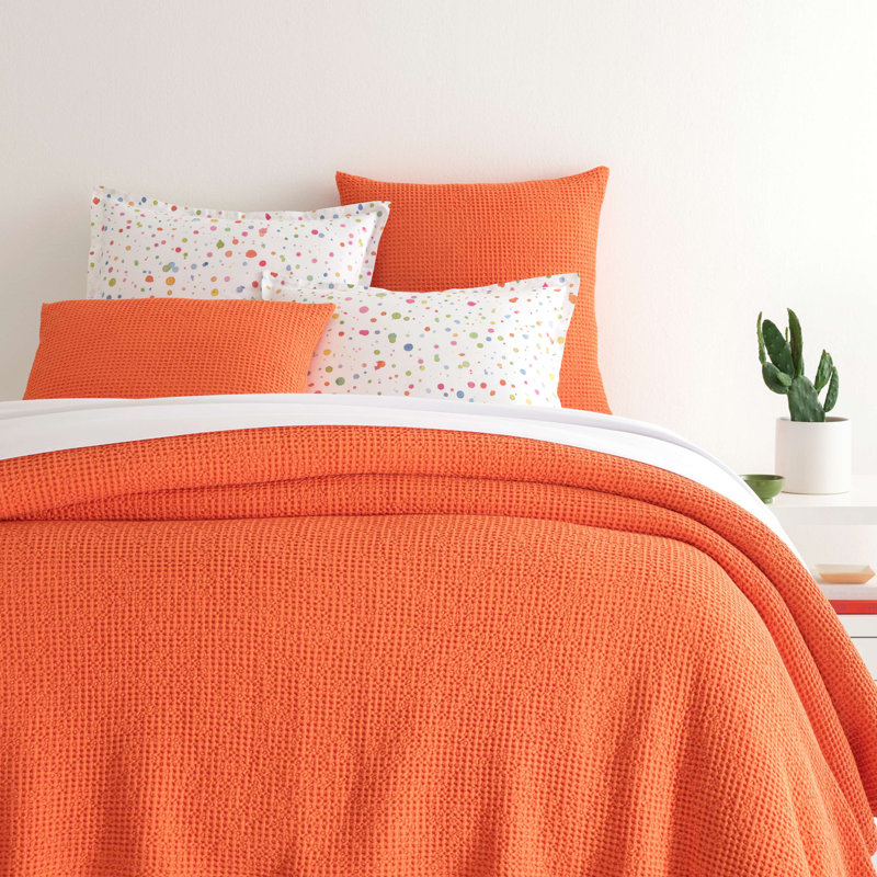 Bubble Matelasse Coverlet, Twin/Twin XL Coverlet, Gray