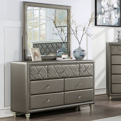 Commode l 7 po avec miroir Bruun
