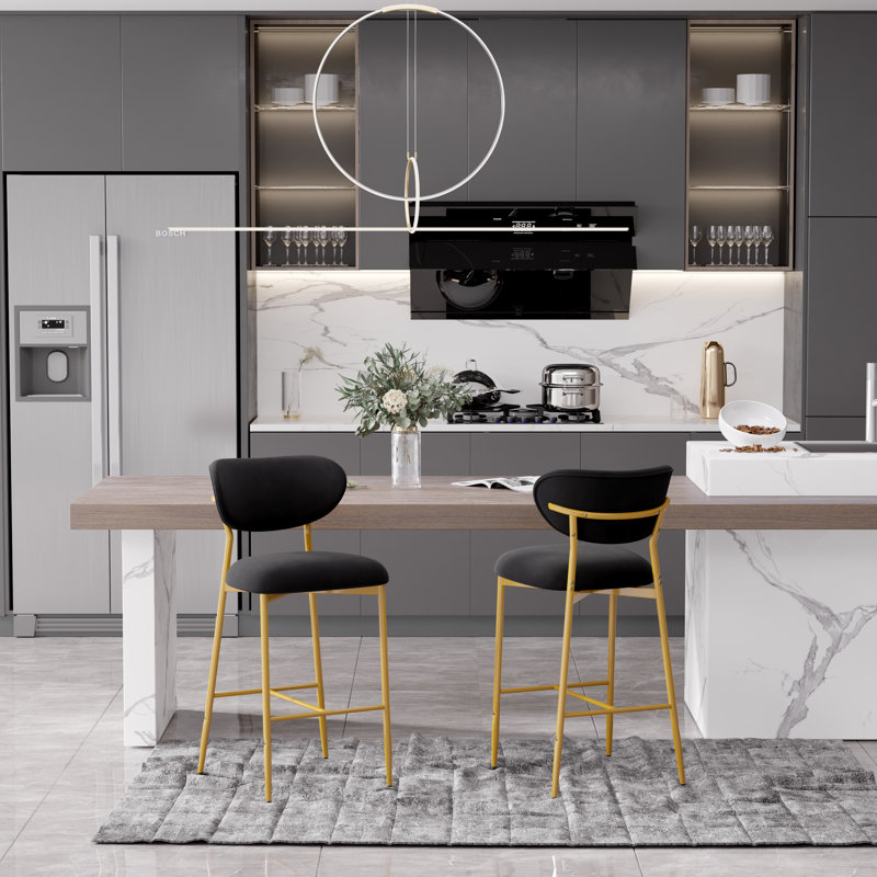 Swivel Bar Stools: Convenience and Style Combined, Black