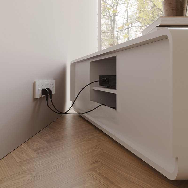 Meuble télé en bois de style français, 82.67"