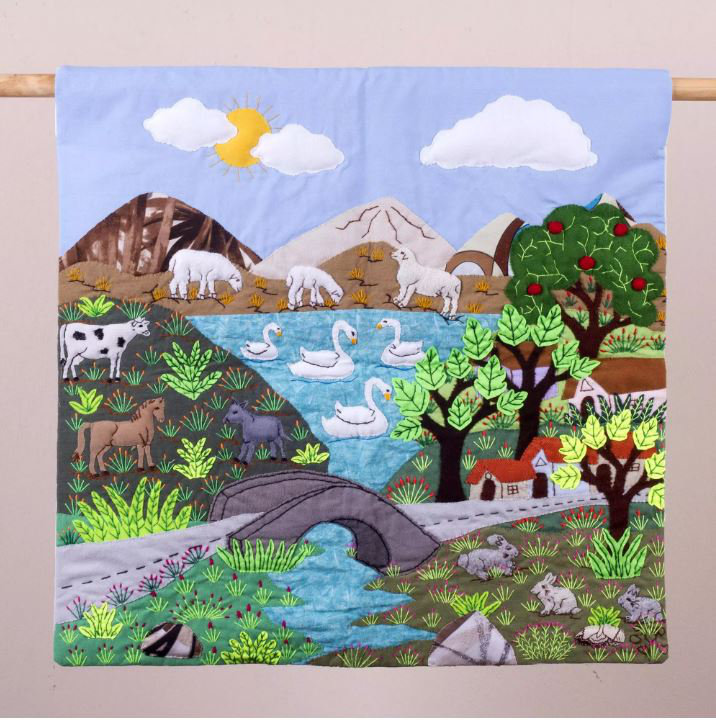 Suspension murale patchwork lakeside village