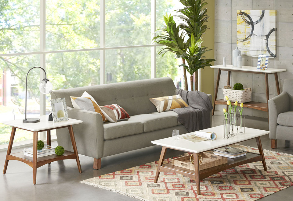 Furniture & Decor