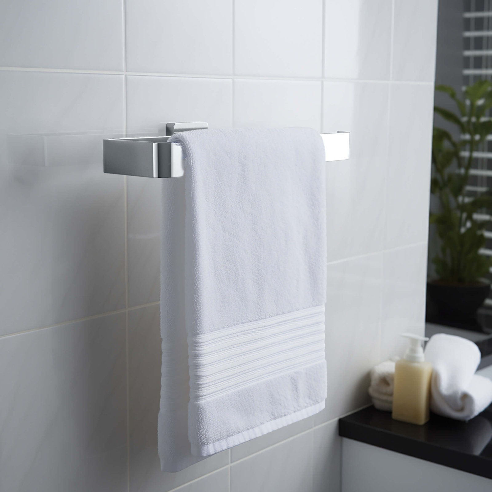 Blaze 10" Towel Bar, Chrome