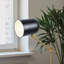 Lampe de table Lumora - Extérieur noir - Intérieur blanc