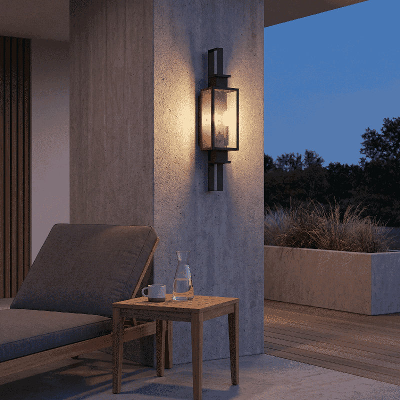 Lanterne murale d'extérieur 1 lumière Savoy House Ascott en noir mat, Une lumière, H 21,5 po x l 4,5 po x P 4,5 po