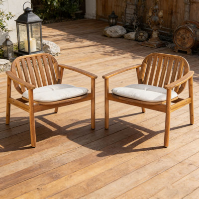 Club Chair With Cushion