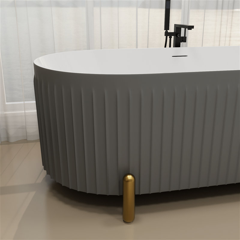 Baignoire de trempage autoportante en acrylique 67 po avec drain et trop-plein chromé L 67 po x l 31 po, Gris