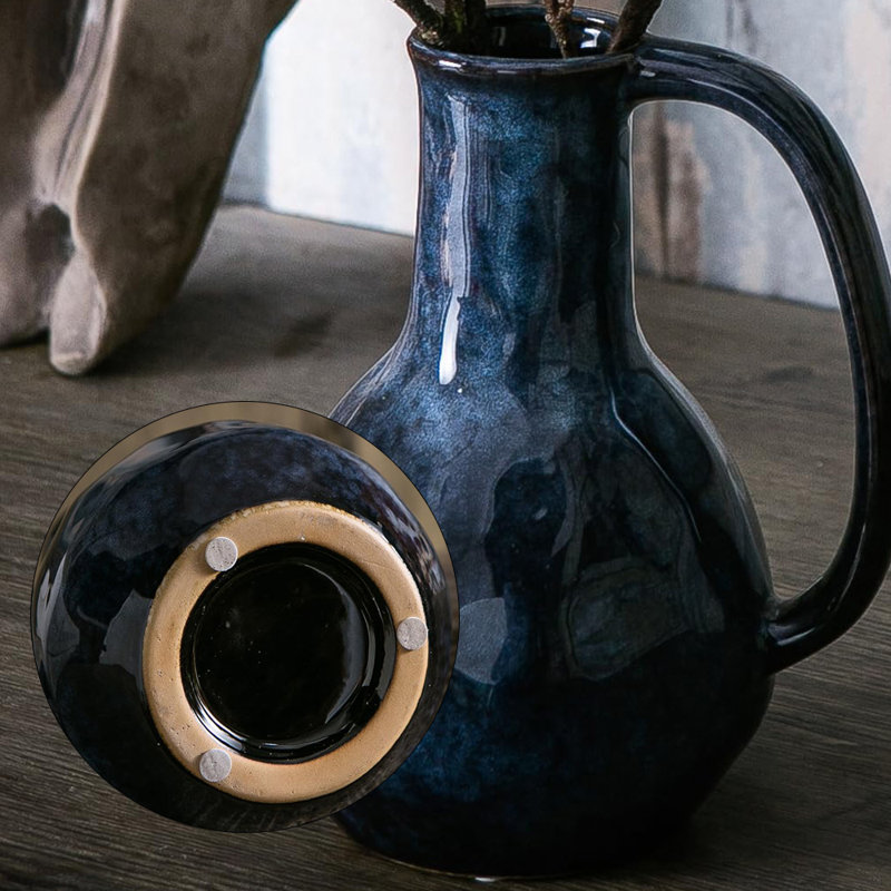 Vase en céramique avec grandes poignées, Noir