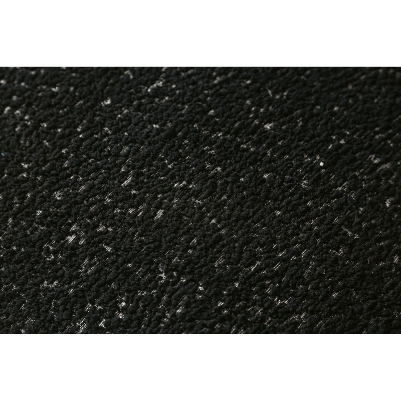 Fauteuil à dossier bas avec coussin carré noir