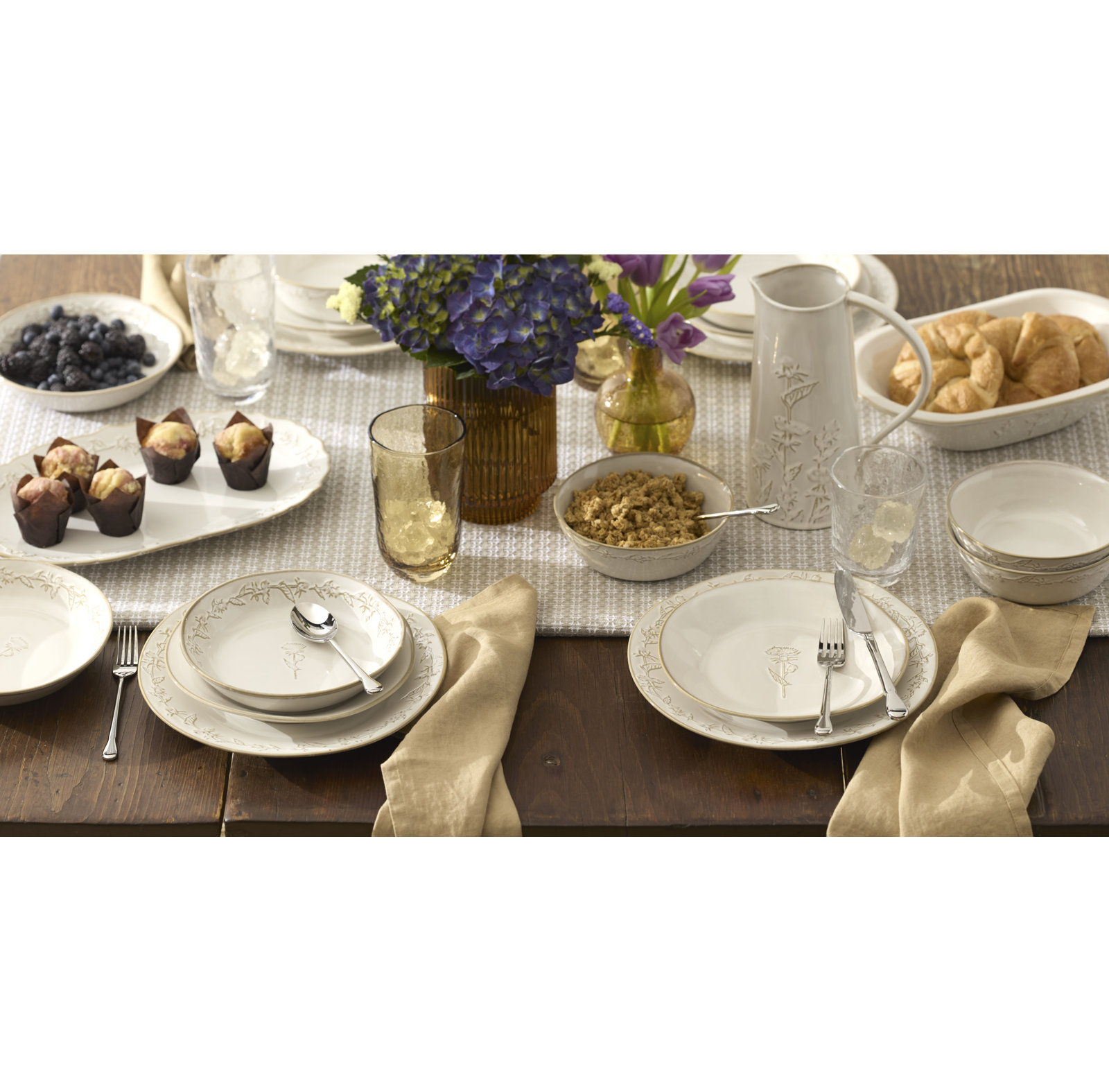 Stoneware Dinnerware Set