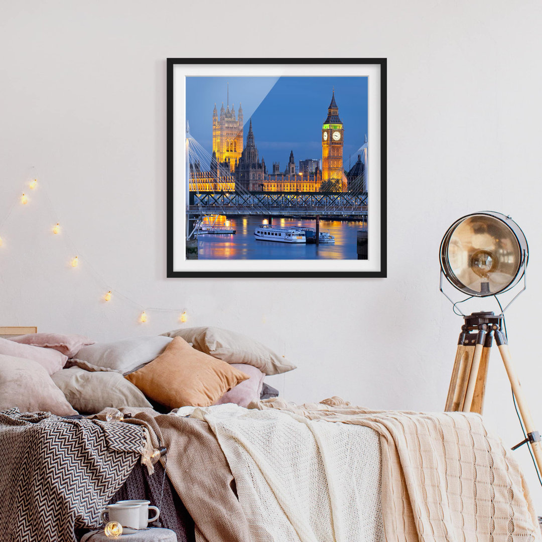 Gerahmtes Poster Big Ben and Westminster Palace in London at Night