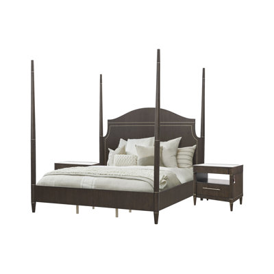 Hendrum King Poster Bed With 2 Bachelor Chests
