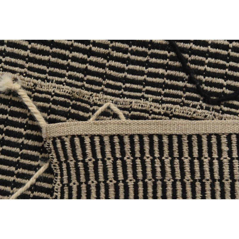 Odea Black Rug