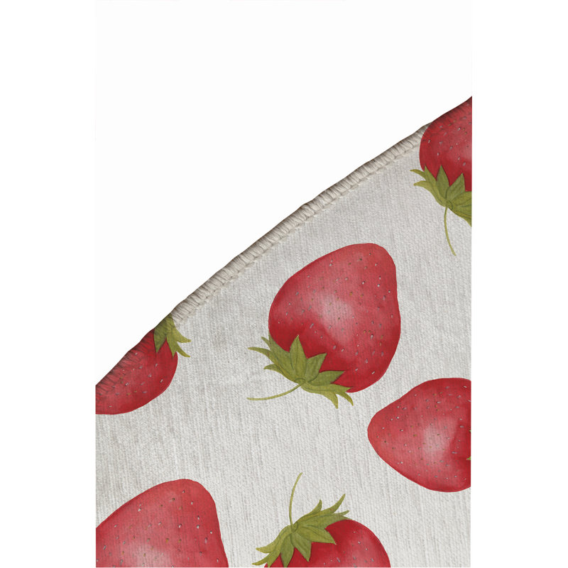 Summer Strawberries Outdoor Rug, Round 5'